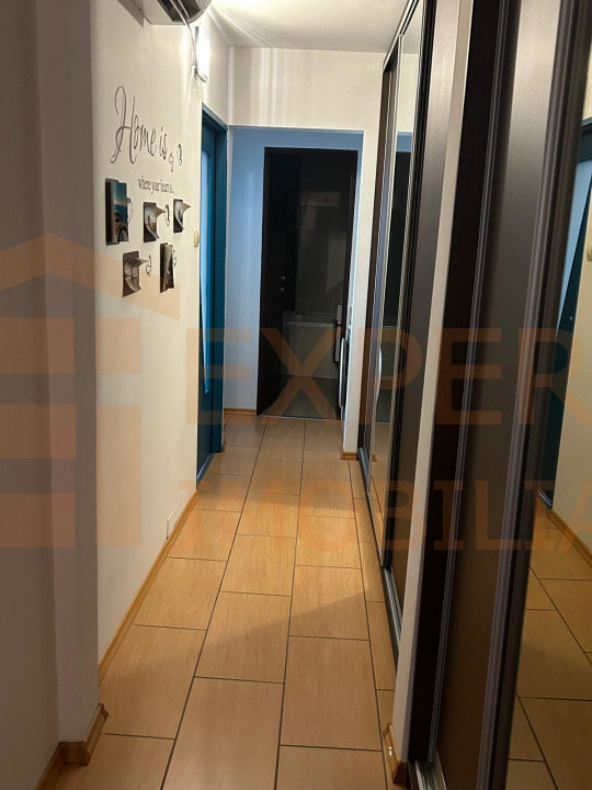 Apartament 3 camere Poarta 6