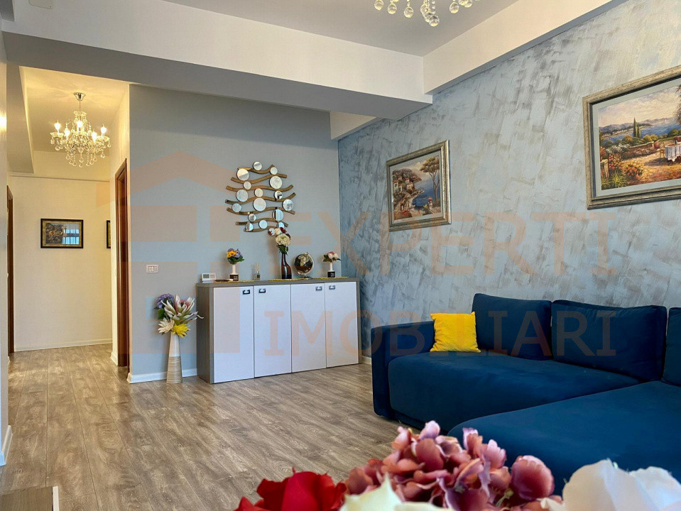 Apartament 3 camere zona Mamaia Nord