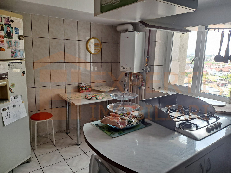 Apartament 4 camere zona Trocadero