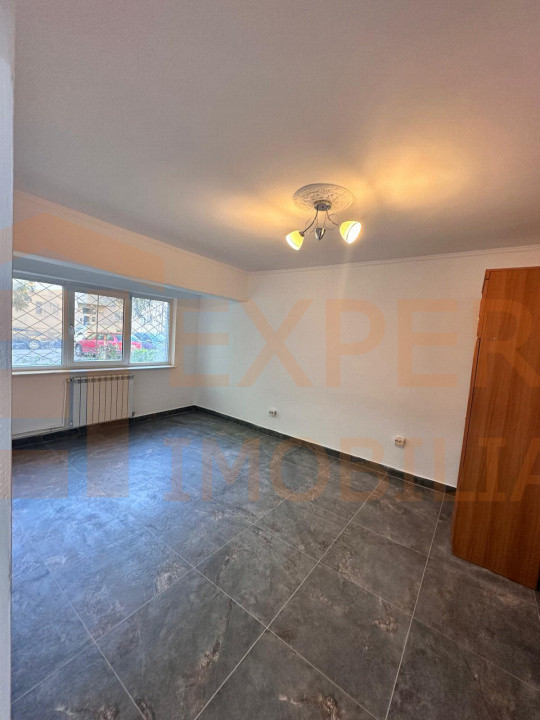 Apartament 3 camere, termen lung, zona Tomis III