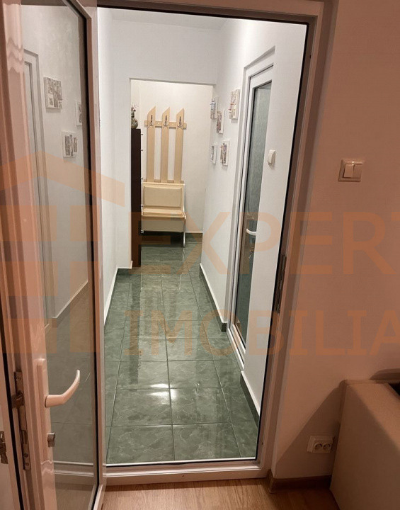 Garsonieră situată în zona Inel I
