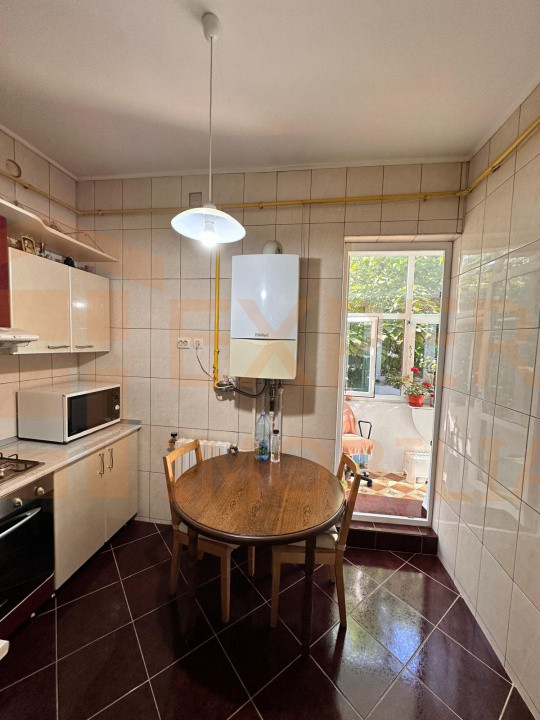 Apartament 3 camera zona Cazino Constanța