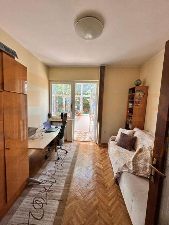 Apartament 3 camera zona Cazino Constanța