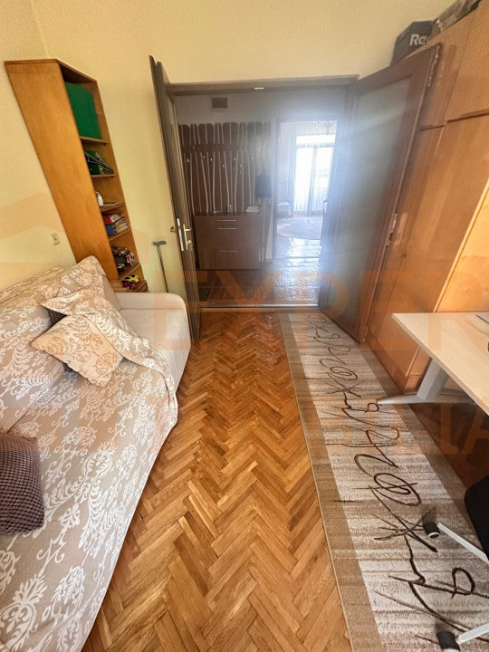 Apartament 3 camera zona Cazino Constanța
