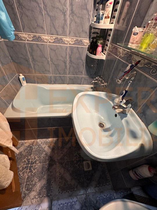 Apartament 2 camere zona Groapa – Școala 8
