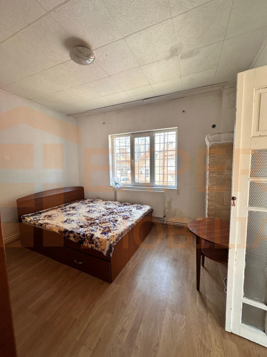 Proprietate 2 corpuri situată in zona Tomis I