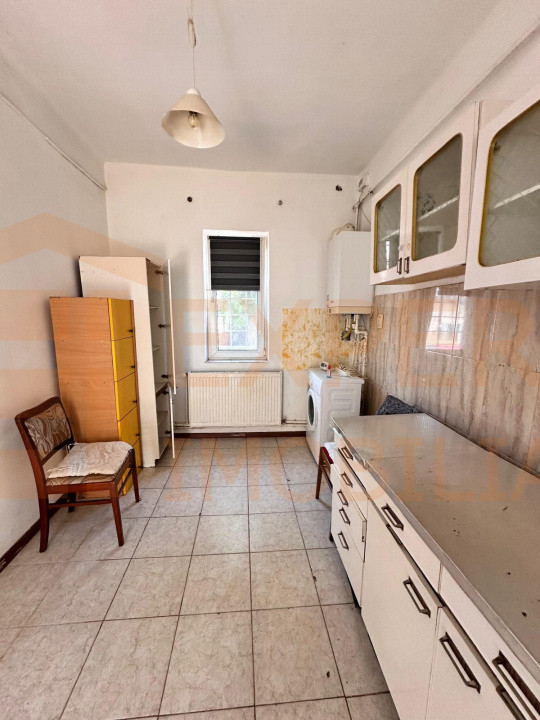 Proprietate 2 corpuri situată in zona Tomis I