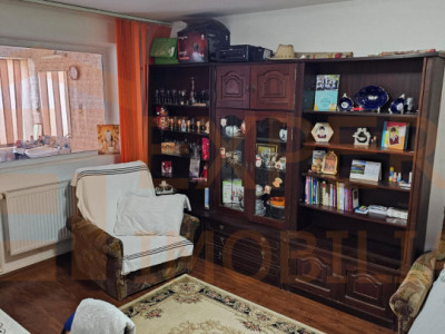 Apartament 3 camere zona Tomis Nord