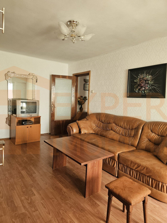 Apartament 4 camere zona Dacia