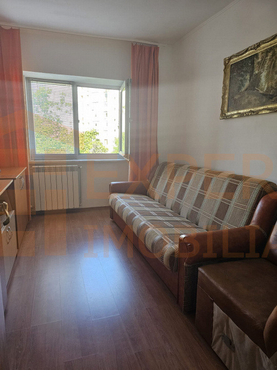 Apartament 4 camere zona Dacia