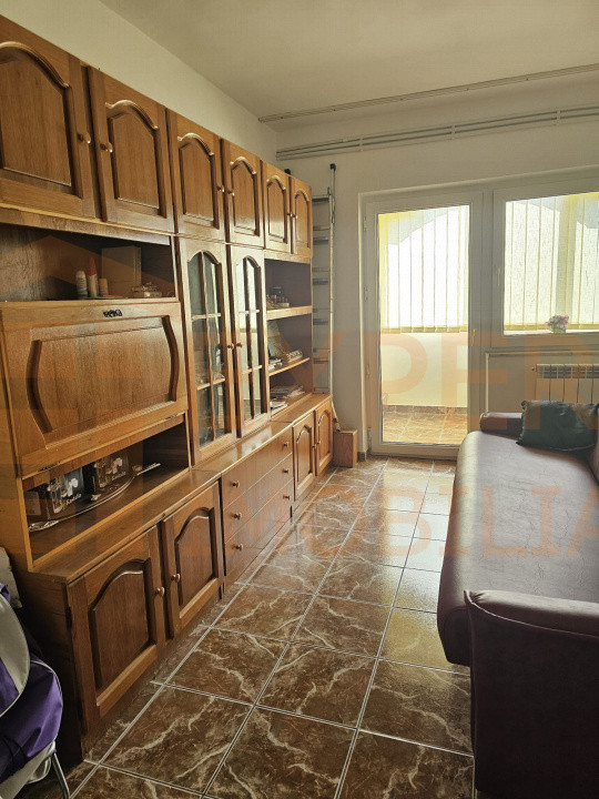 Apartament 4 camere zona Dacia