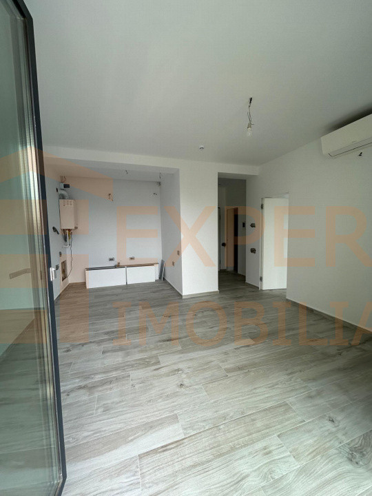 Apartament 2 camere, prima linie la mare, zona Mamaia Nord