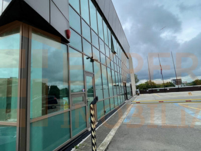 Spatiu comercial , termen lung, zona Faleza Nord