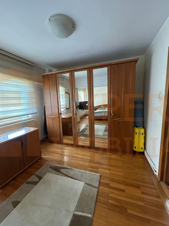 Apartament 3 camere zona Tomis III