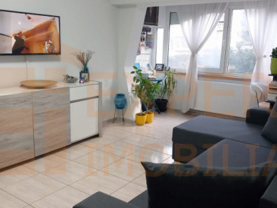 Apartament 3 camere situat in zona DACIA