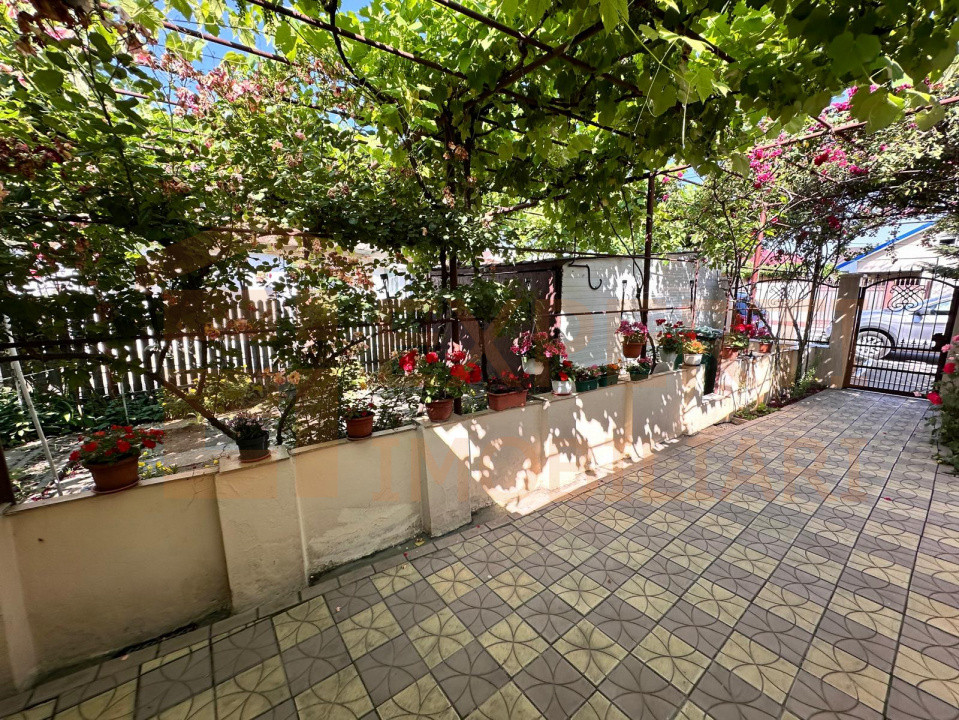 Casă spațioasă în Ovidiu