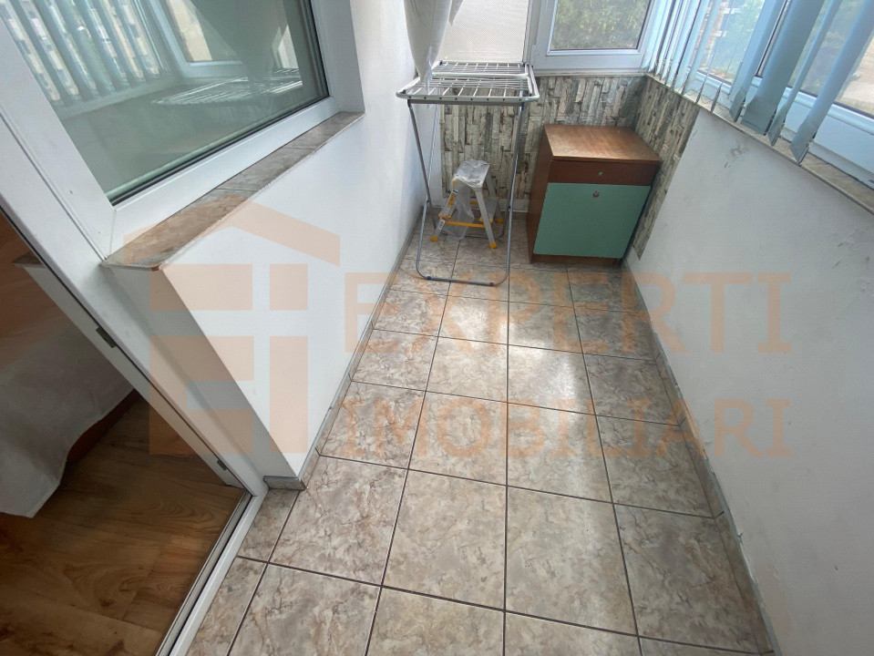Apartament 3 camere situat în zona Brotăcei