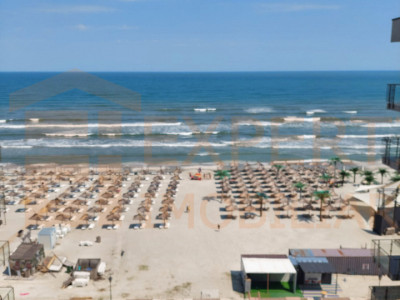 Garsonieră zona Mamaia Nord, vedere frontală către mare