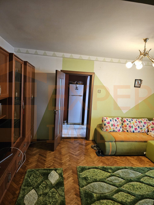 Apartament  camere în zona Centru-Ferdinand