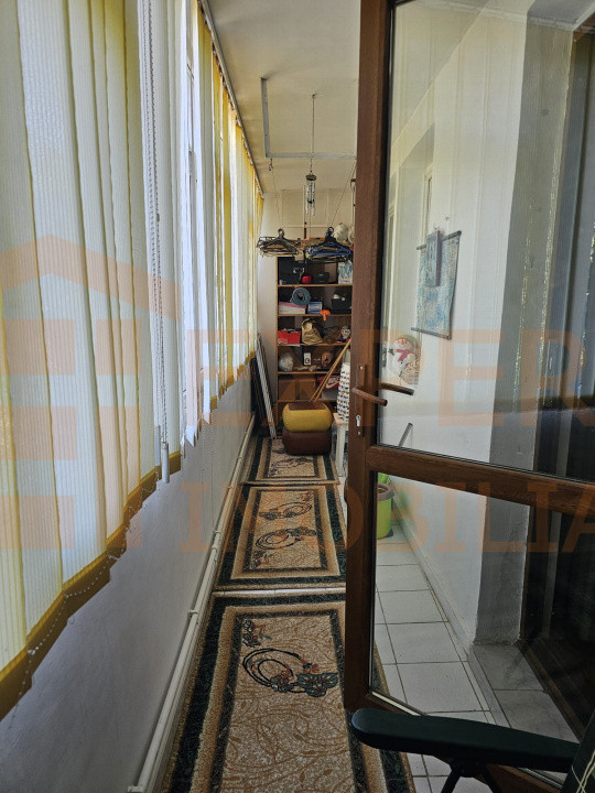 Apartament  camere în zona Centru-Ferdinand