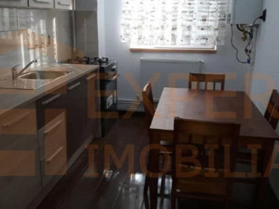 Apartament 3 camere zona Tomis Nord