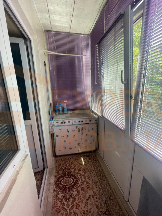 Apartament 3 camere situat in zona Casa de Cultură