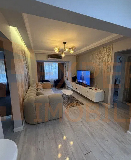 Apartament 4 camere, decomandat zona Inel II