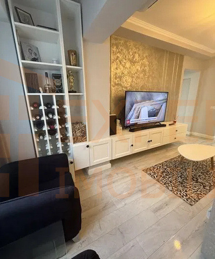 Apartament 4 camere, decomandat zona Inel II