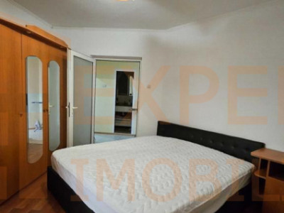 Apartament 3 camere situat in Gara