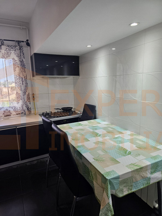 Apartament 4 camere zona Trocadero