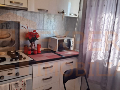 Garsonieră situată în zona Inel I