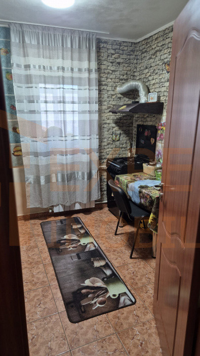 Apartament 2 camere situat în zona Dacia