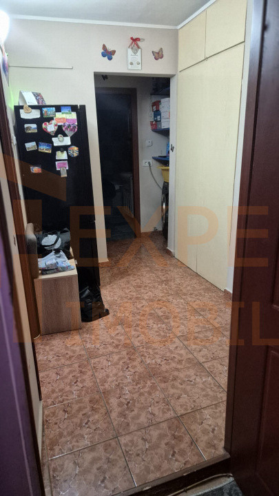 Apartament 2 camere situat în zona Dacia