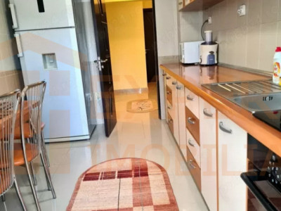 Apartament 3 camere situat in Dacia