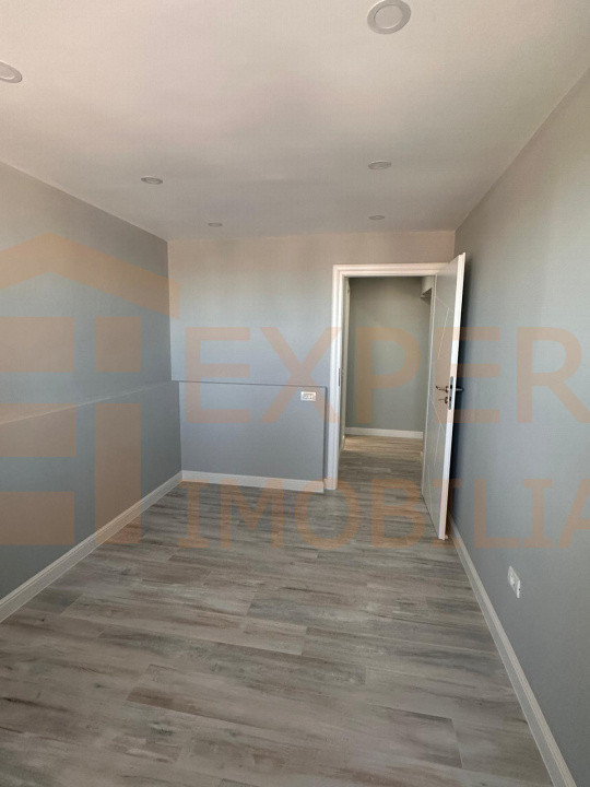 Apartament 4 camere zona Casa de Cultură - Cofetăria Silvian