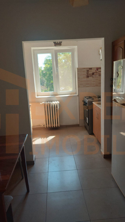 Apartament 3 camere zona Tomis III