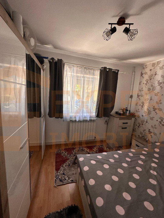 Apartament 2 camere zona Poarta 6