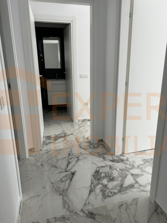 Priveliște dublă, stil de viață unic – 3 camere de lux în Mamaia Nord