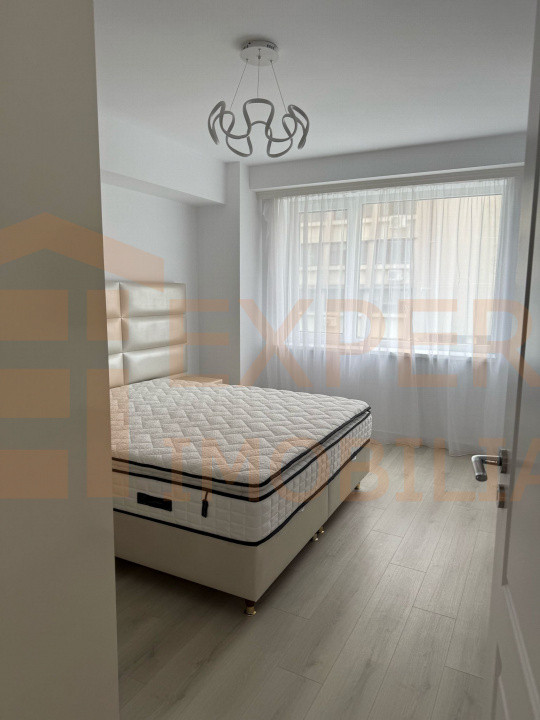 Apartament 4 camere zona Faleza Nord