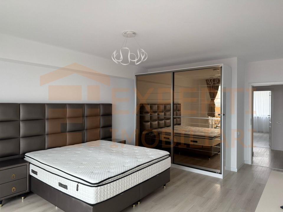Apartament 4 camere zona Faleza Nord