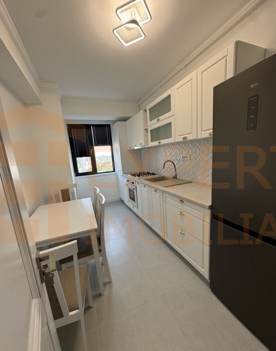 Apartament 3 camere situat in INEL 2-Calipso Residence