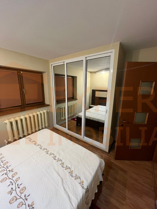 Apartament 3 camere situat în zona Tomis Nord - Badea Cârțan