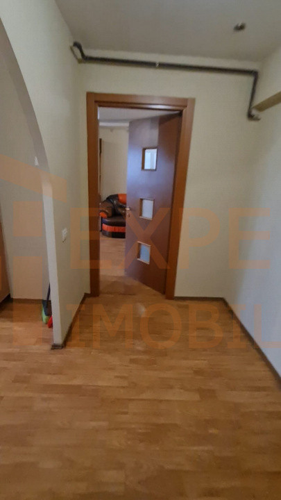 Apartament 3 camere situat în zona Tomis Nord - Badea Cârțan
