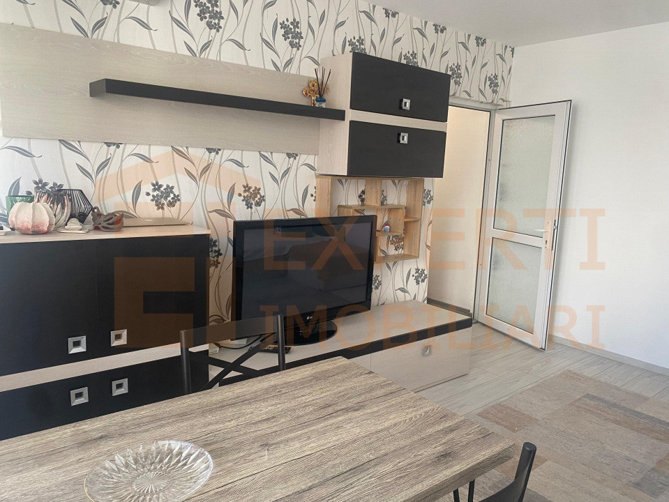 Apartament 2 camere, termen lung, Casa de Cultură