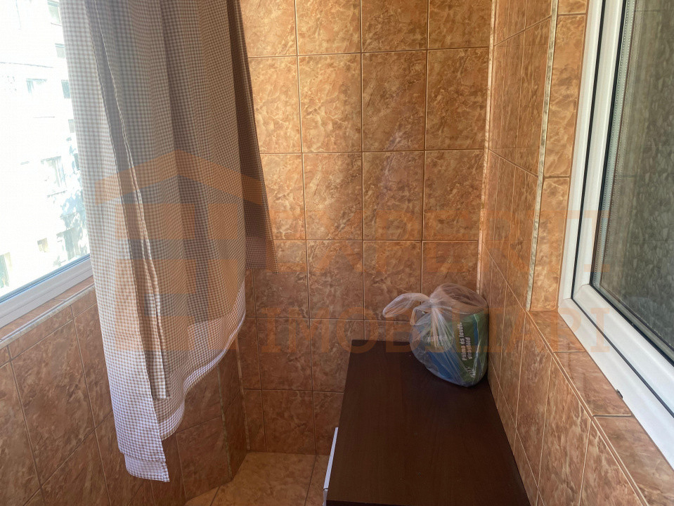 Apartament 2 camere, termen lung, Casa de Cultură