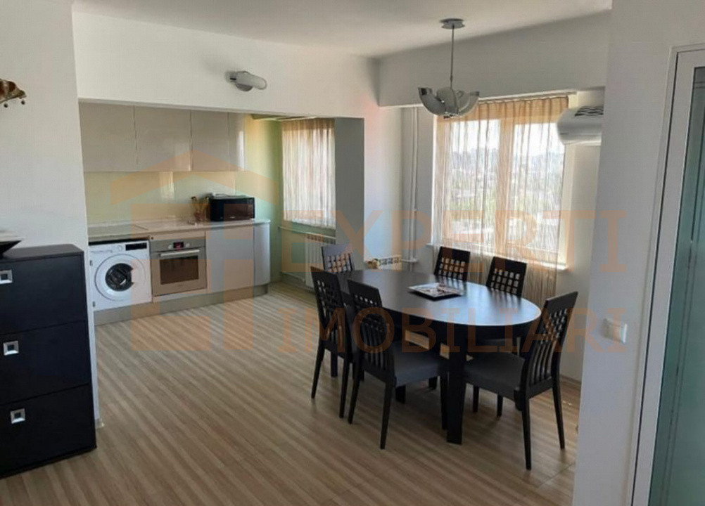 Apartament 3 camere in centrul Constantei