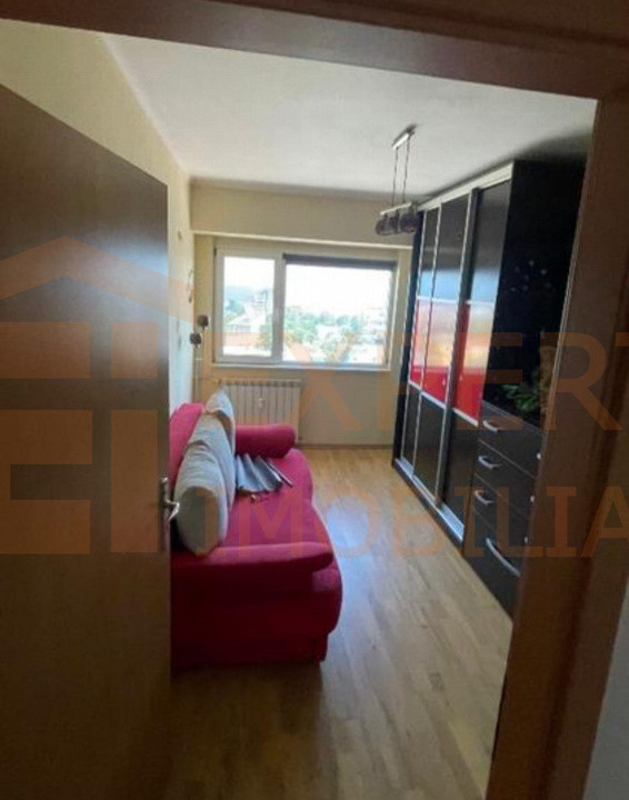 Apartament 3 camere in centrul Constantei