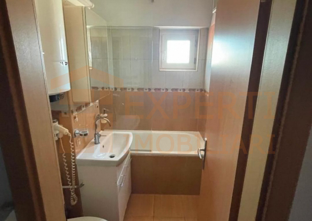 Apartament 3 camere in centrul Constantei