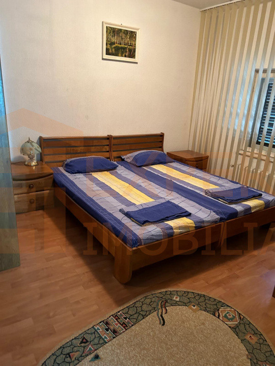 Povestea unei case la doar 200 m de valuri, cu piscină și terasă panoramică