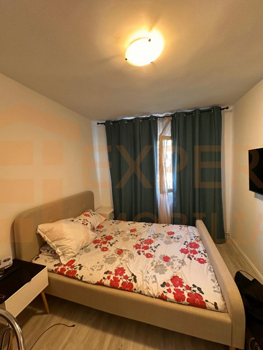 Apartament 3 camere situat in zona Inel 1